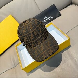 fendi hat
peaked cap